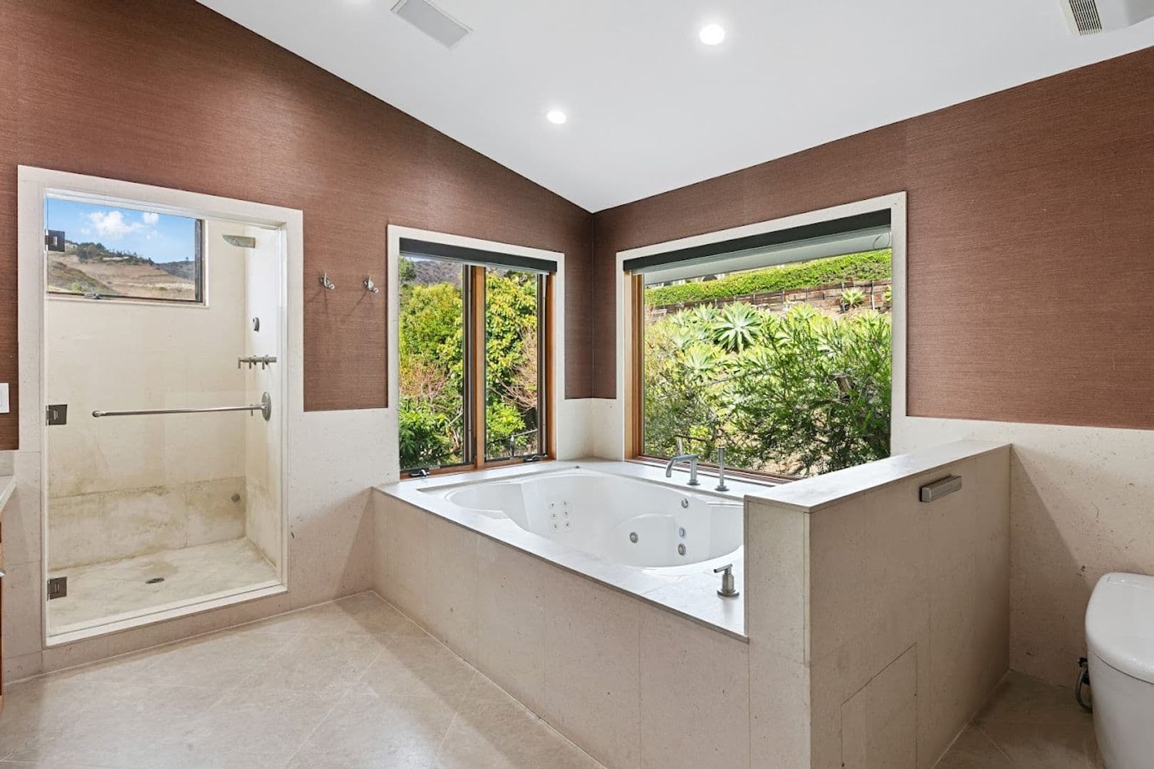Malibu House: 27091 Sea Vista Dr