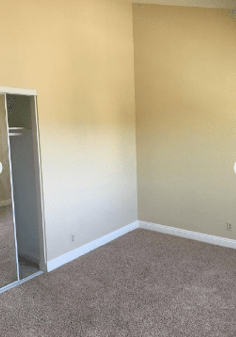 Simi Valley House: 1216 Patricia Ave #201
