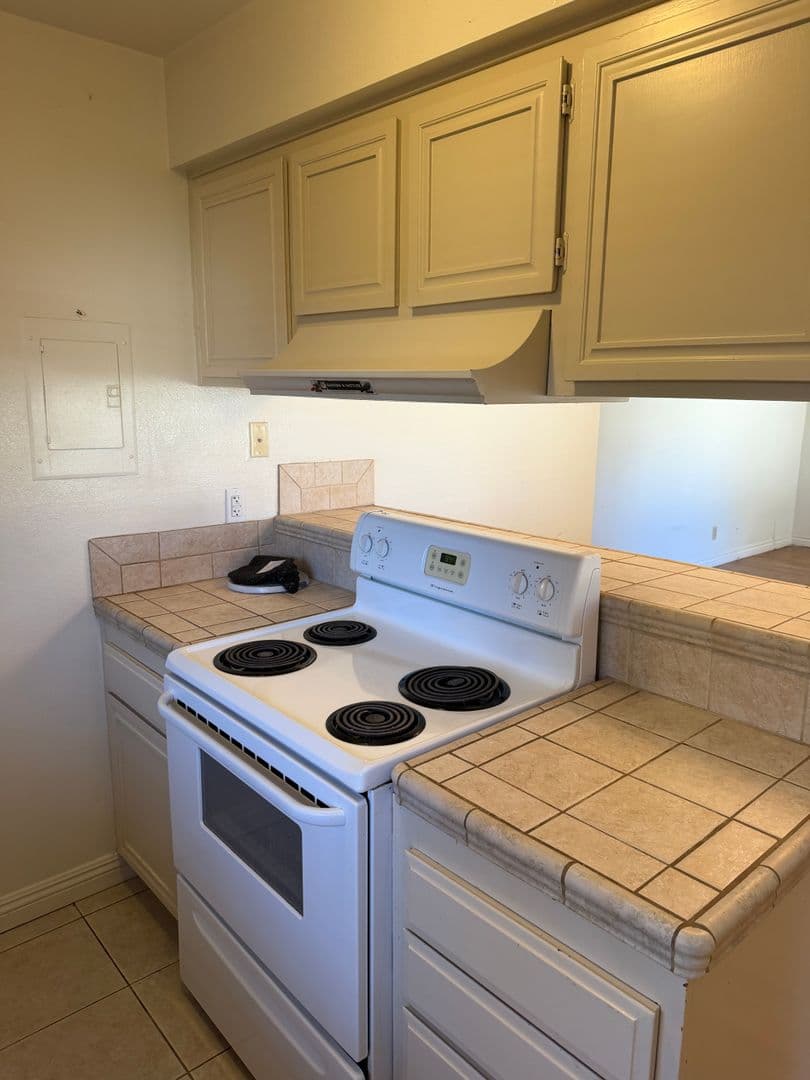 Simi Valley House: 2062 Avenida Placida #1