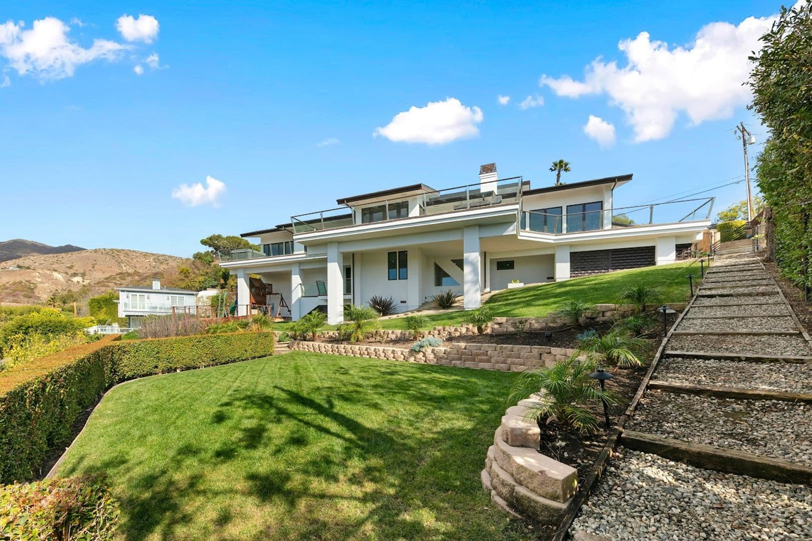 Malibu House: 27091 Sea Vista Dr