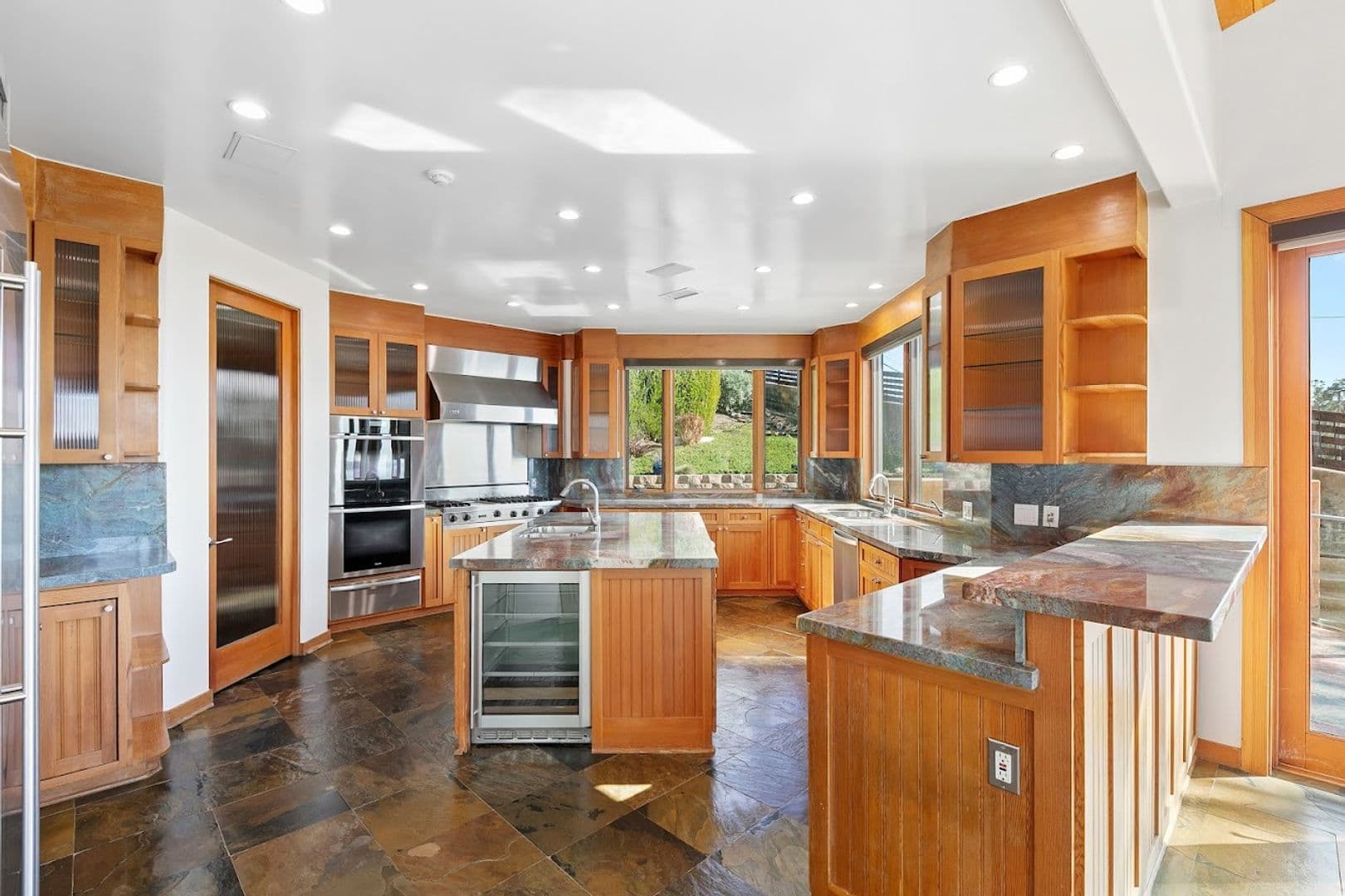 Malibu House: 27091 Sea Vista Dr