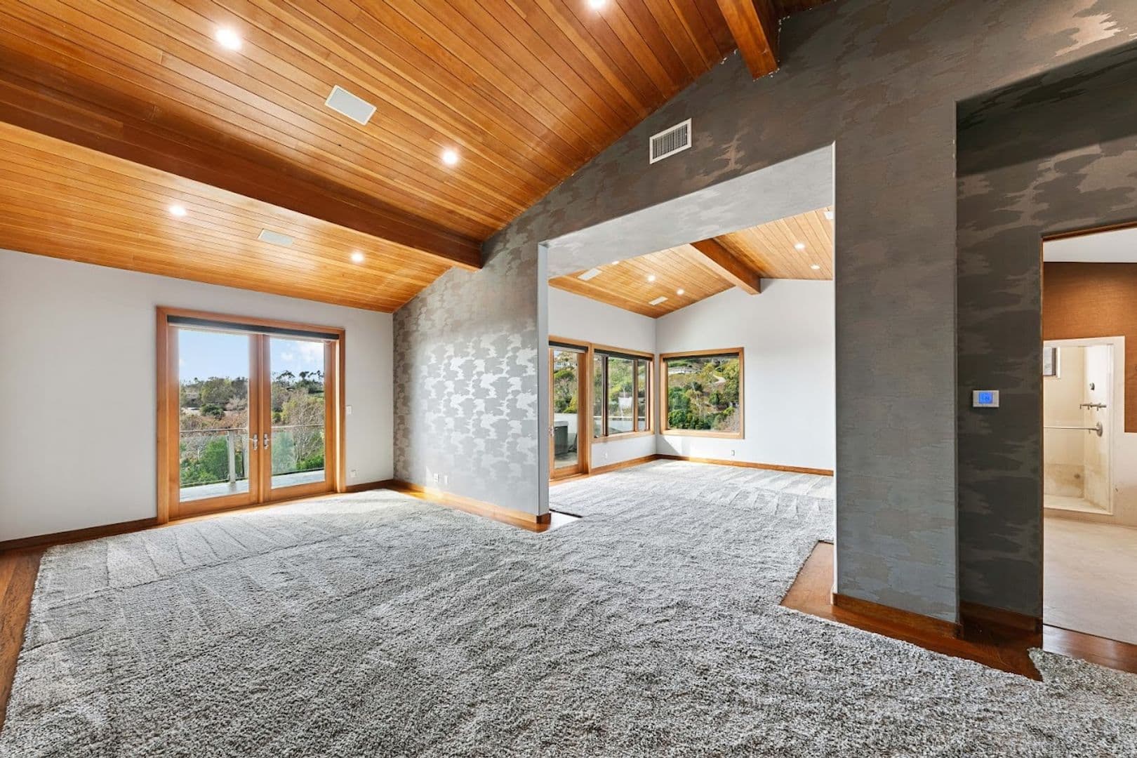 Malibu House: 27091 Sea Vista Dr