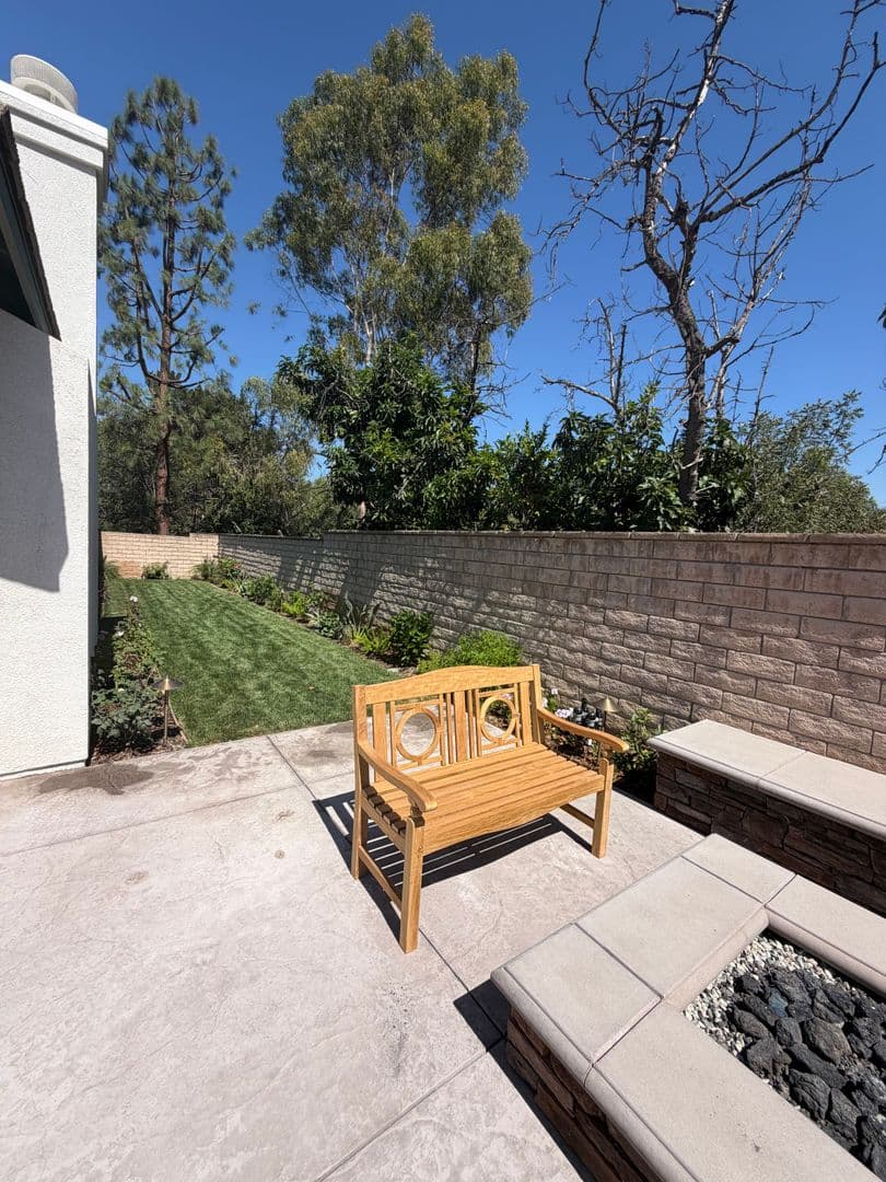 Simi Valley House: 4944 Monument St