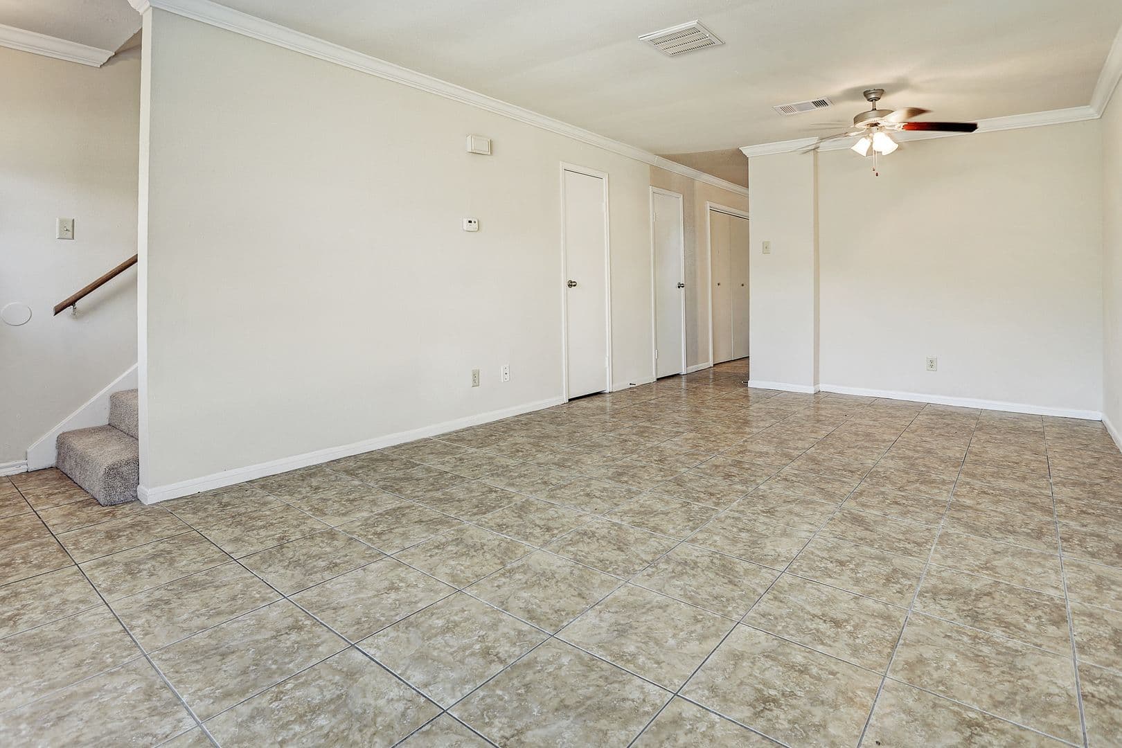 Pasadena Apartment: 1516 E Sam Houston Pkwy S