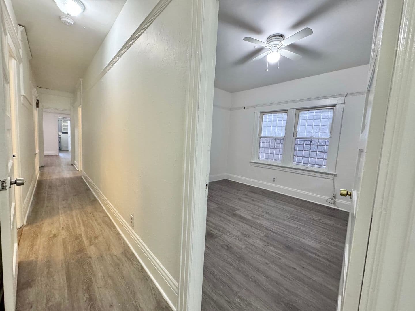 Los Angeles Apartment: 930 Albany St.