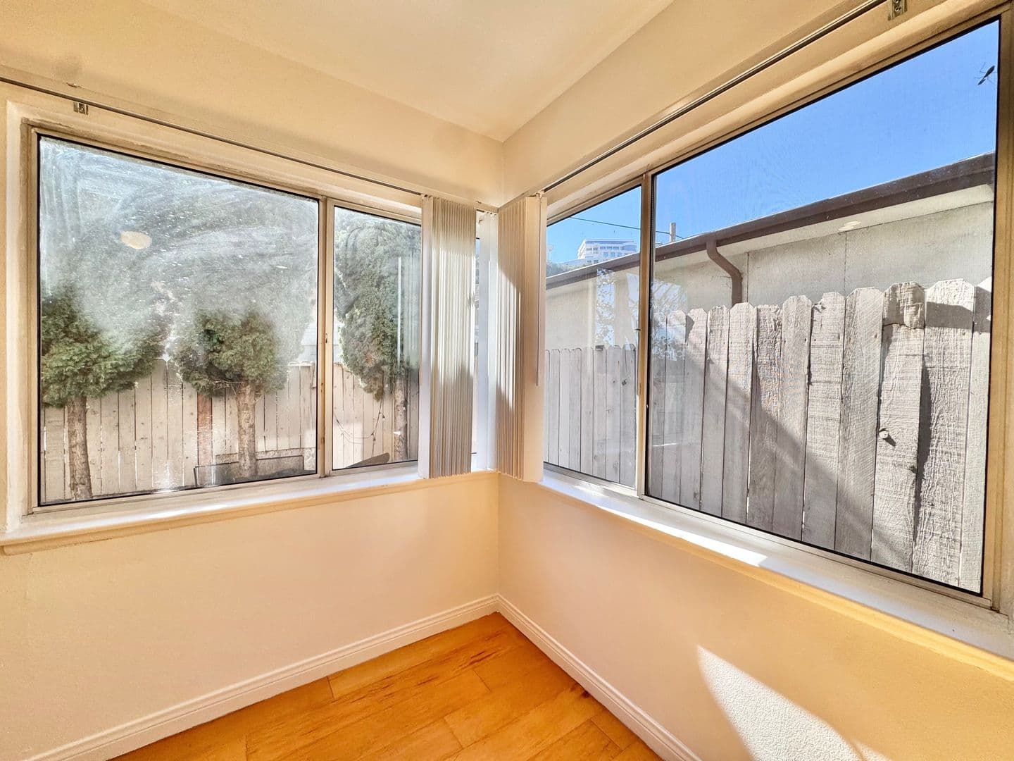 Los Angeles Apartment: 11720 Bellagio Rd.