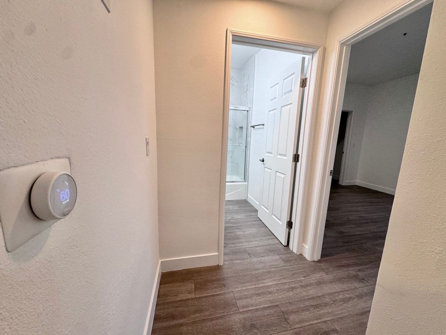 Los Angeles Apartment: 8915 Burton Way