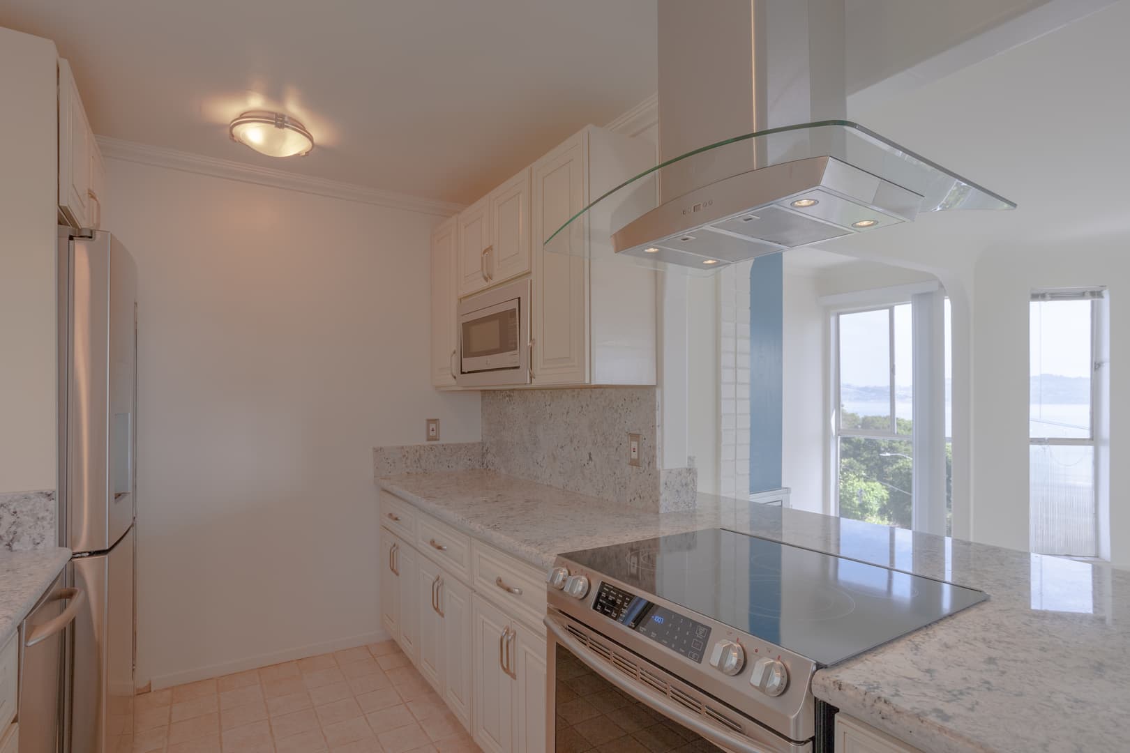 Sausalito Apartment: 5-65 Rodeo Avenue