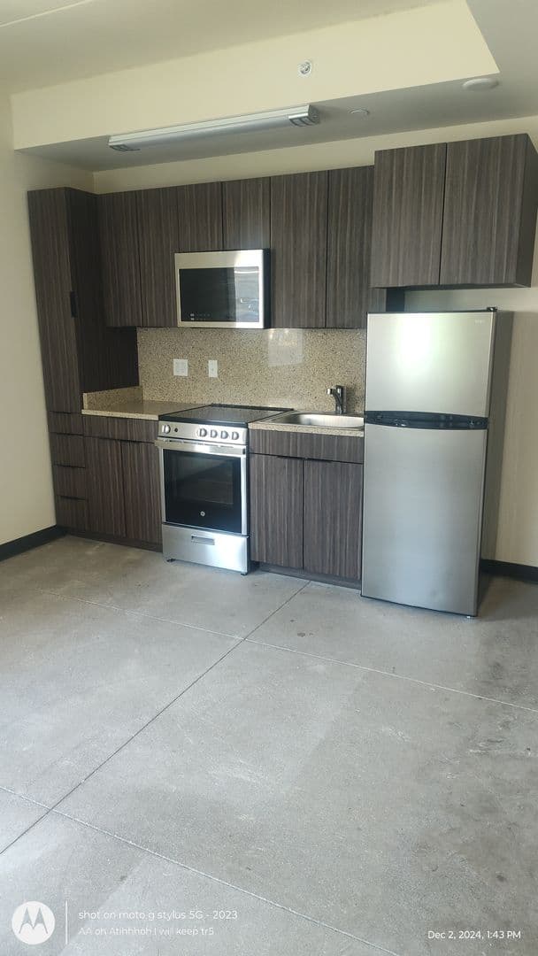 Honolulu Apartment: 1427 Ernest St.
