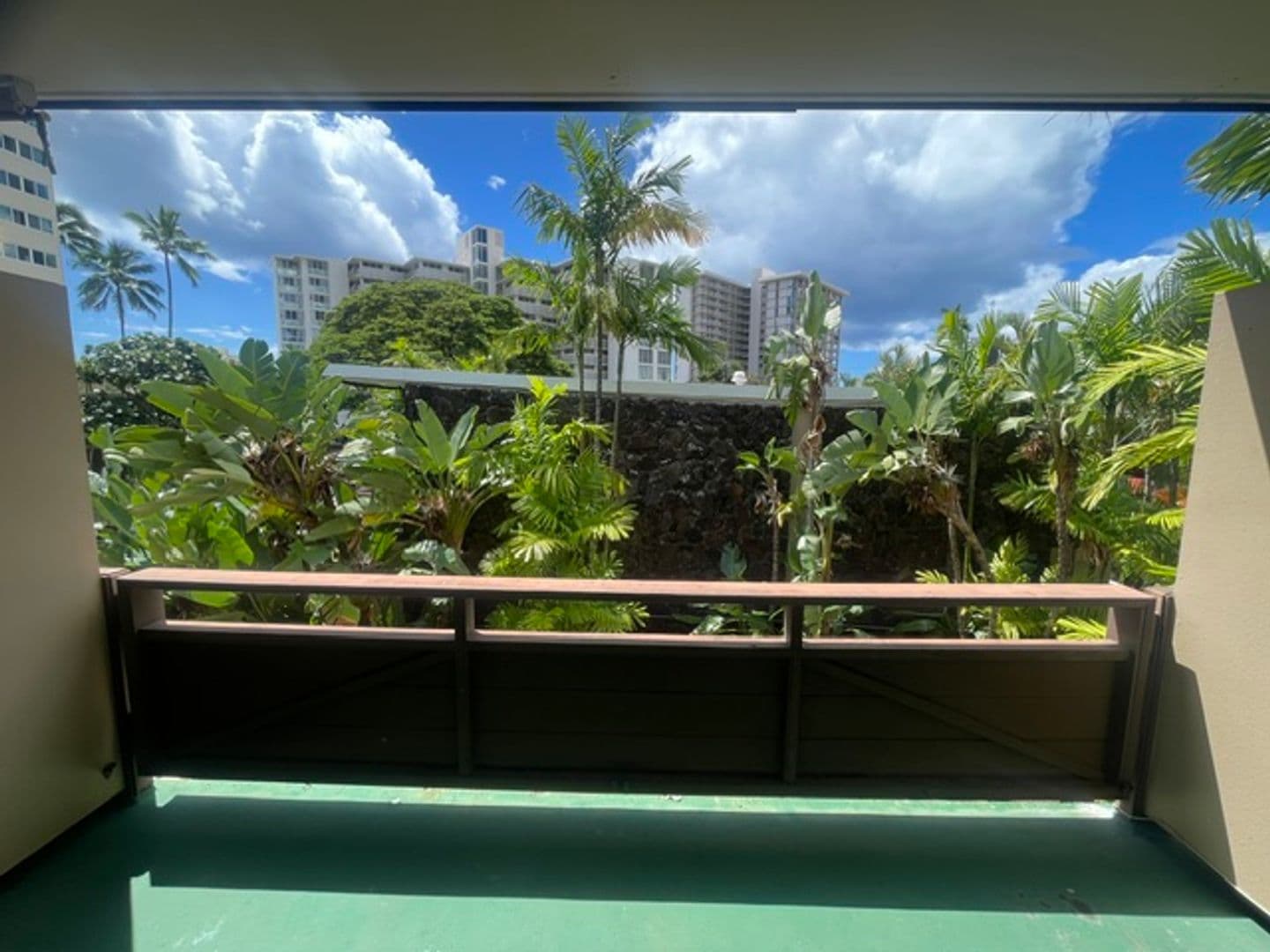 Honolulu Condo: Oahuan # 219
