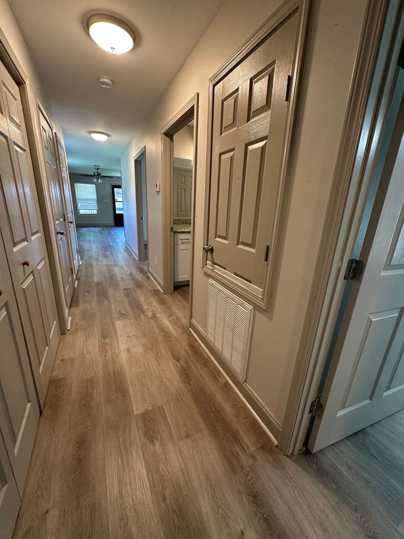 Houma House: 1406 Memory Lane