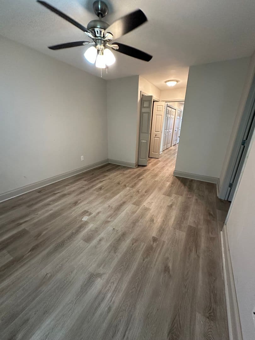 Houma House: 1406 Memory Lane
