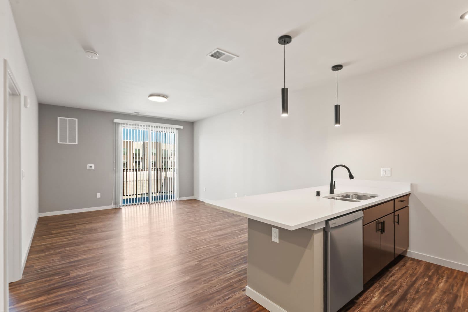 Sturtevant Apartment: 8419 Corliss Ave.