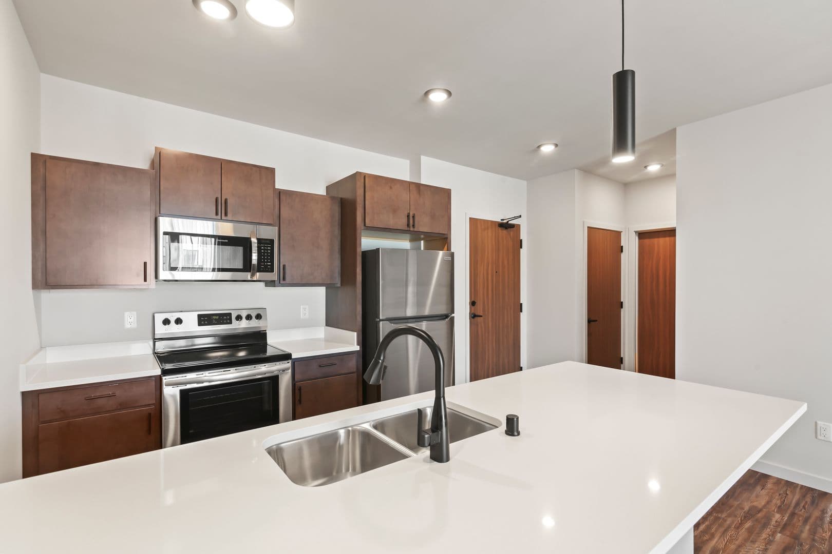 Sturtevant Apartment: 8419 Corliss Ave.
