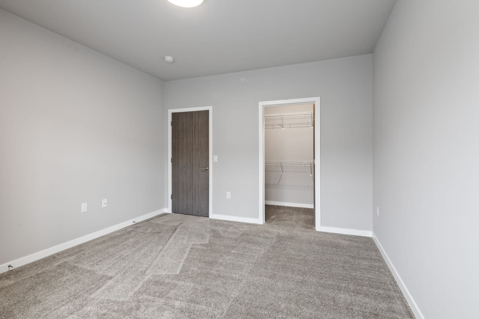 Lannon Apartment: 19400 Rock Pointe Way