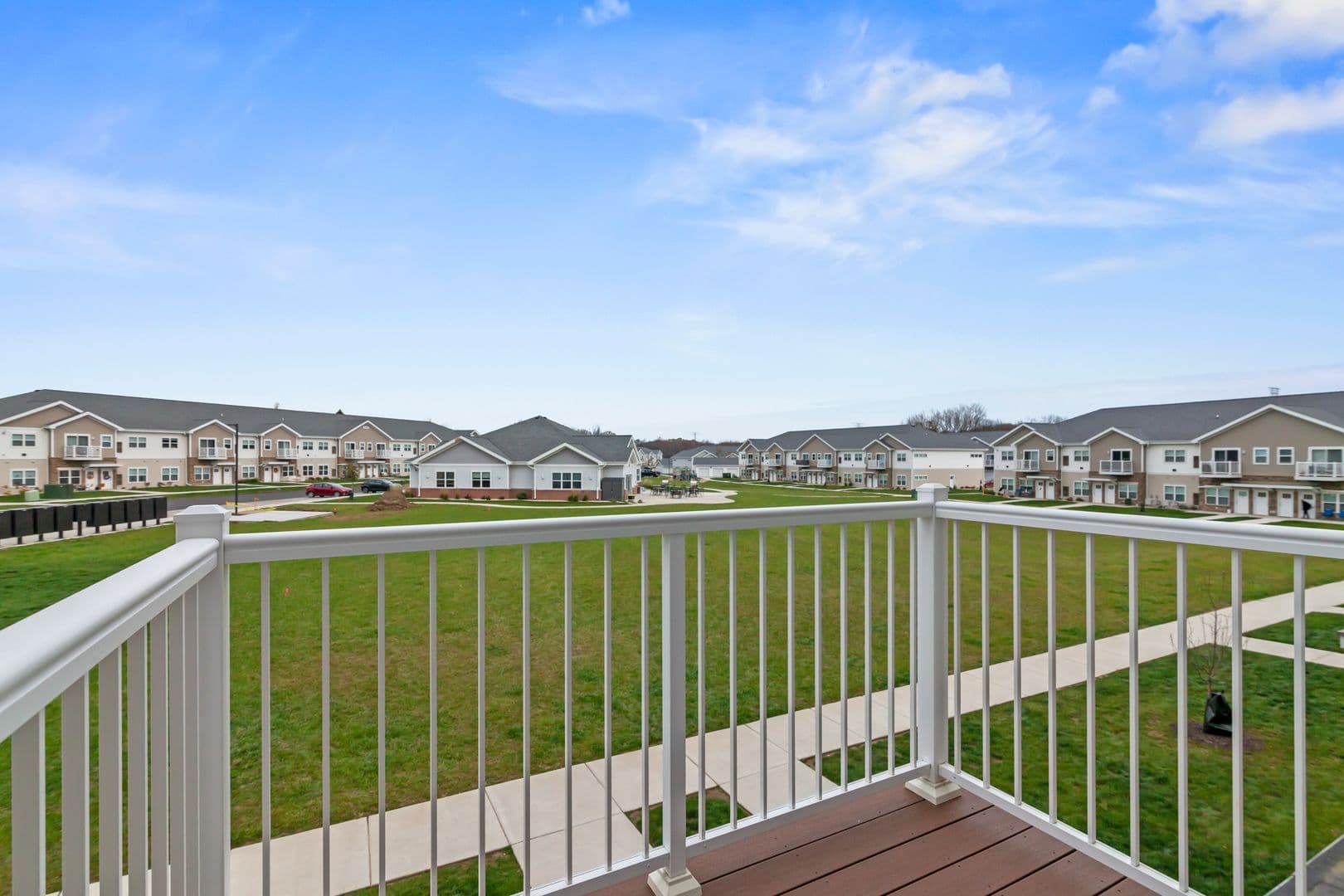 Lannon Apartment: 19400 Rock Pointe Way