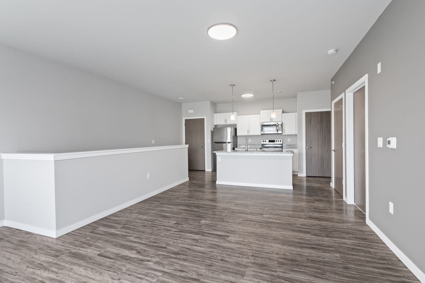 Lannon Apartment: 19400 Rock Pointe Way