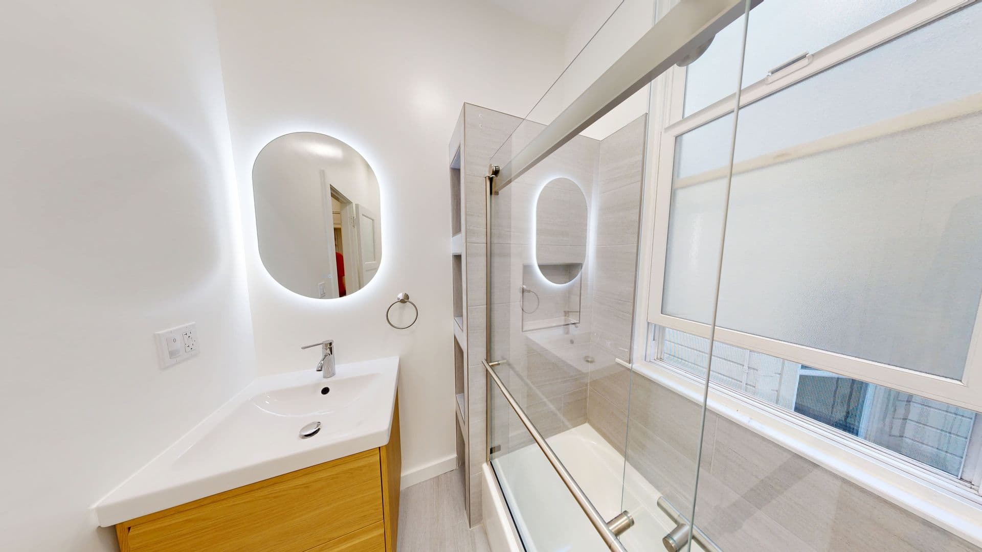 San Francisco Apartment: 248 Central Avenue