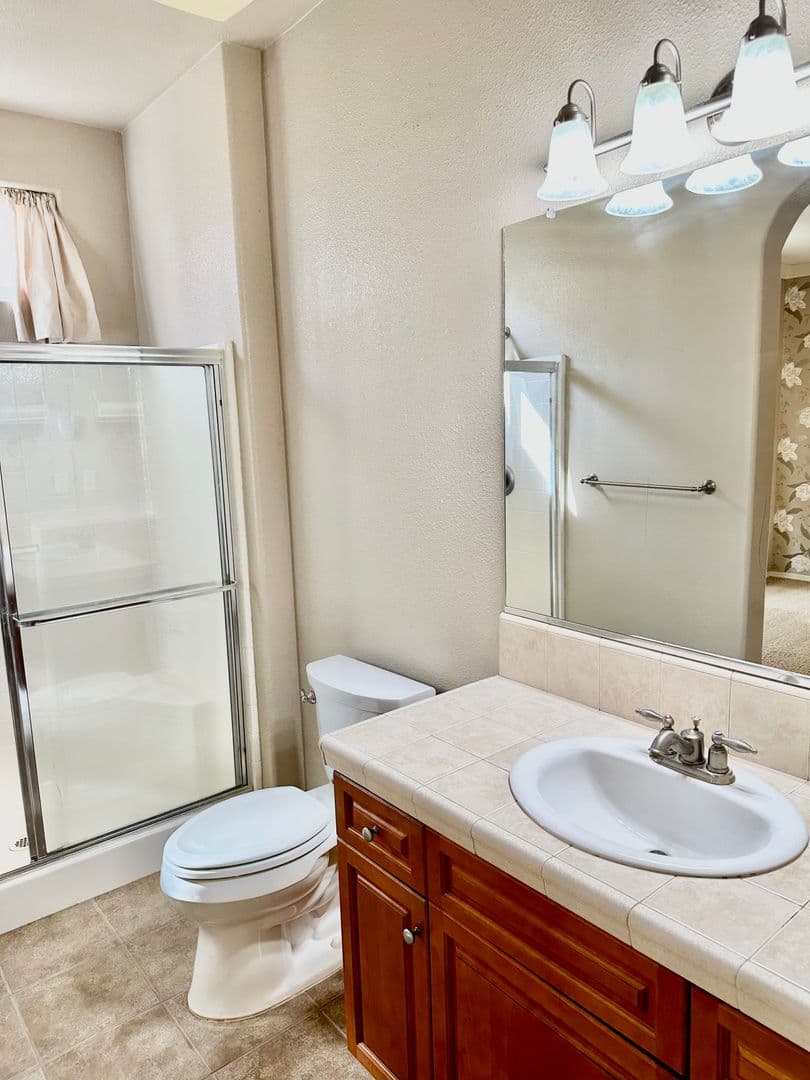 Fresno House: 4048 W. Apple Tree Lane