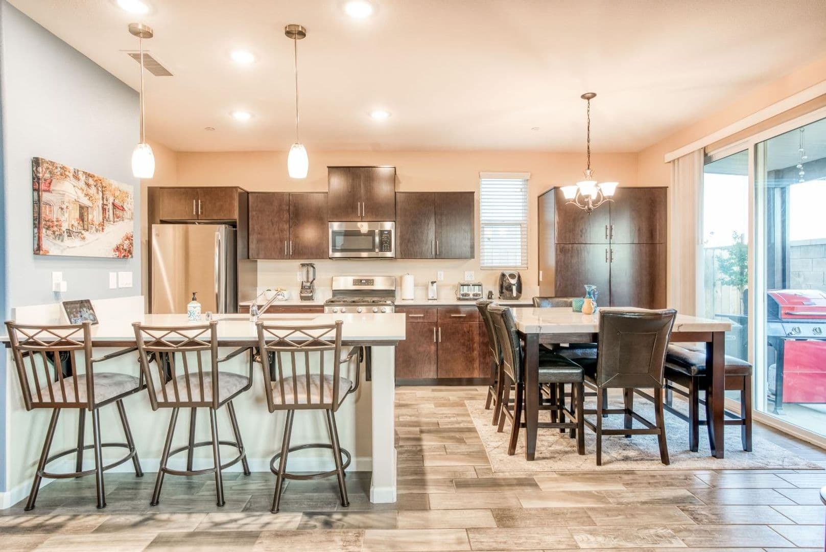 Clovis House: 3678 Parkstone Way