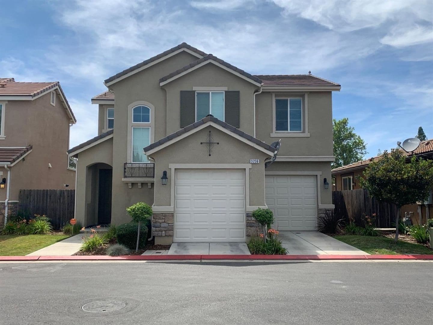 Clovis House: 3236 Monterosa Ln