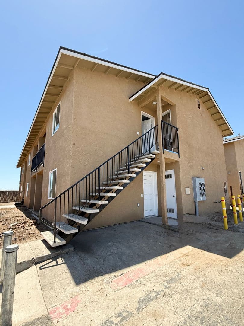 Fresno Apartment: 3328 N Marks Ave