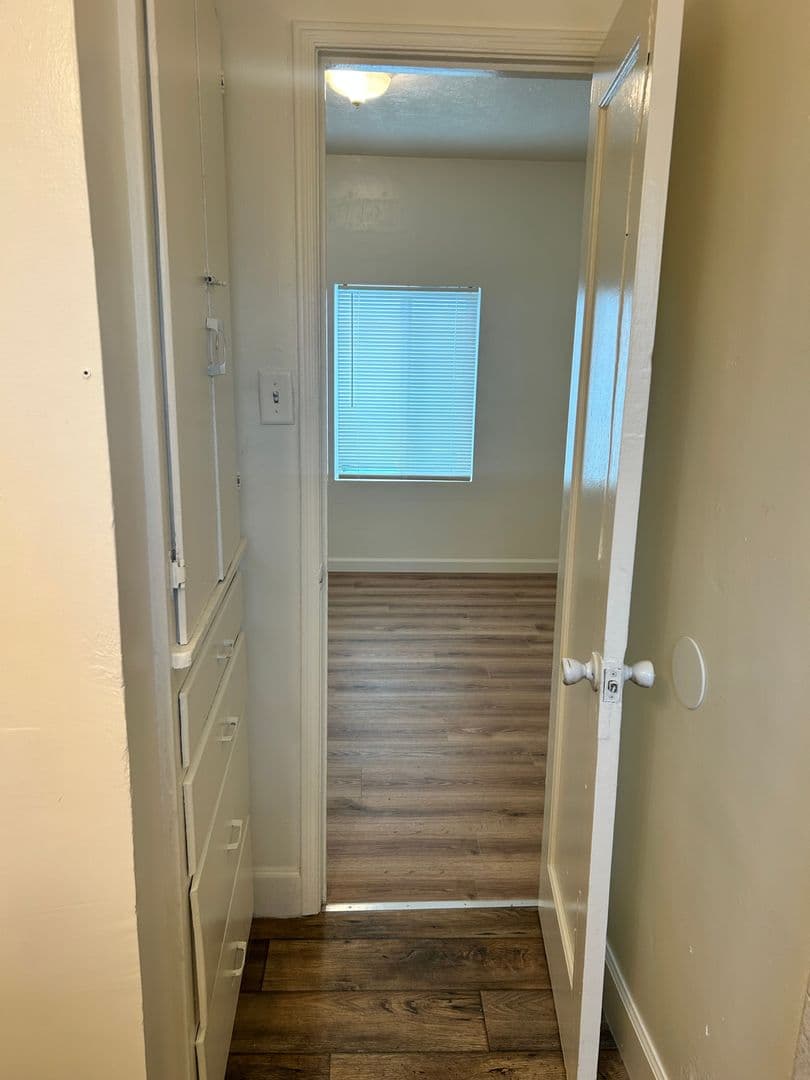 Fresno Apartment: 154-164 N U St