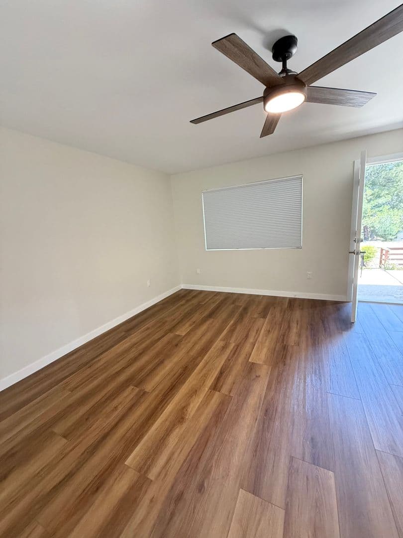Paso Robles Condo: 129 Olive St