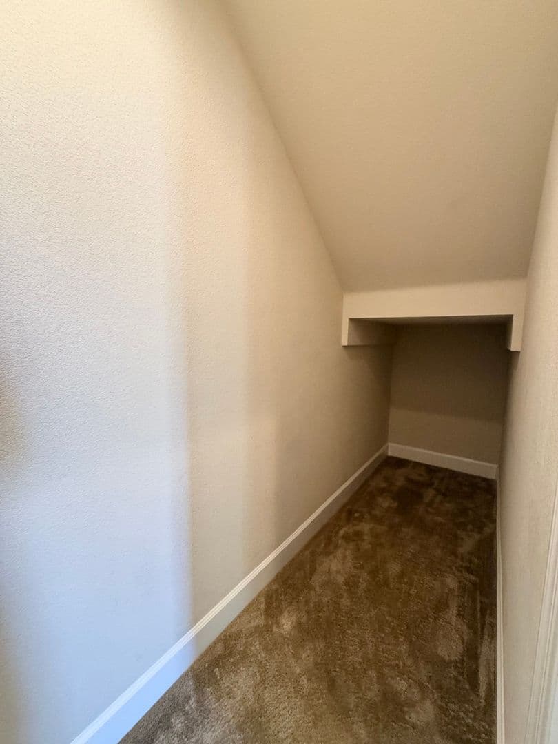 Atascadero House: 1154 Galeria Circle