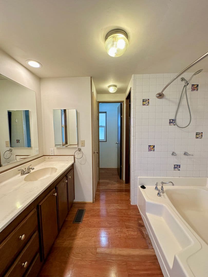 Paso Robles House: 4366 Valley Lane