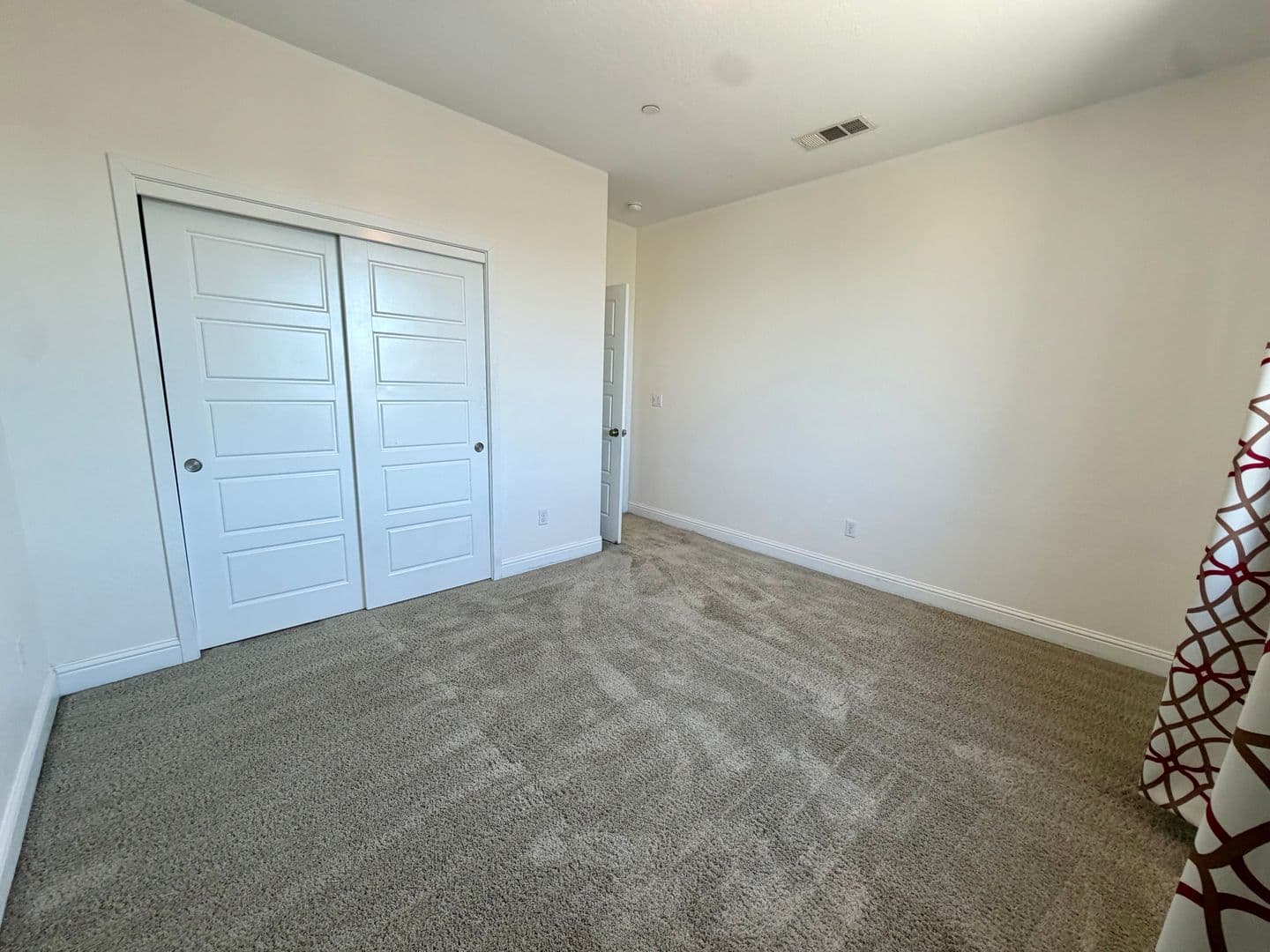 Fresno House: 5817 E Truman Ave