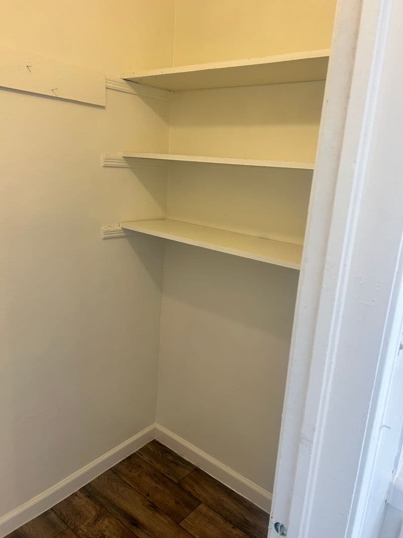 Fresno Apartment: 154-164 N U St