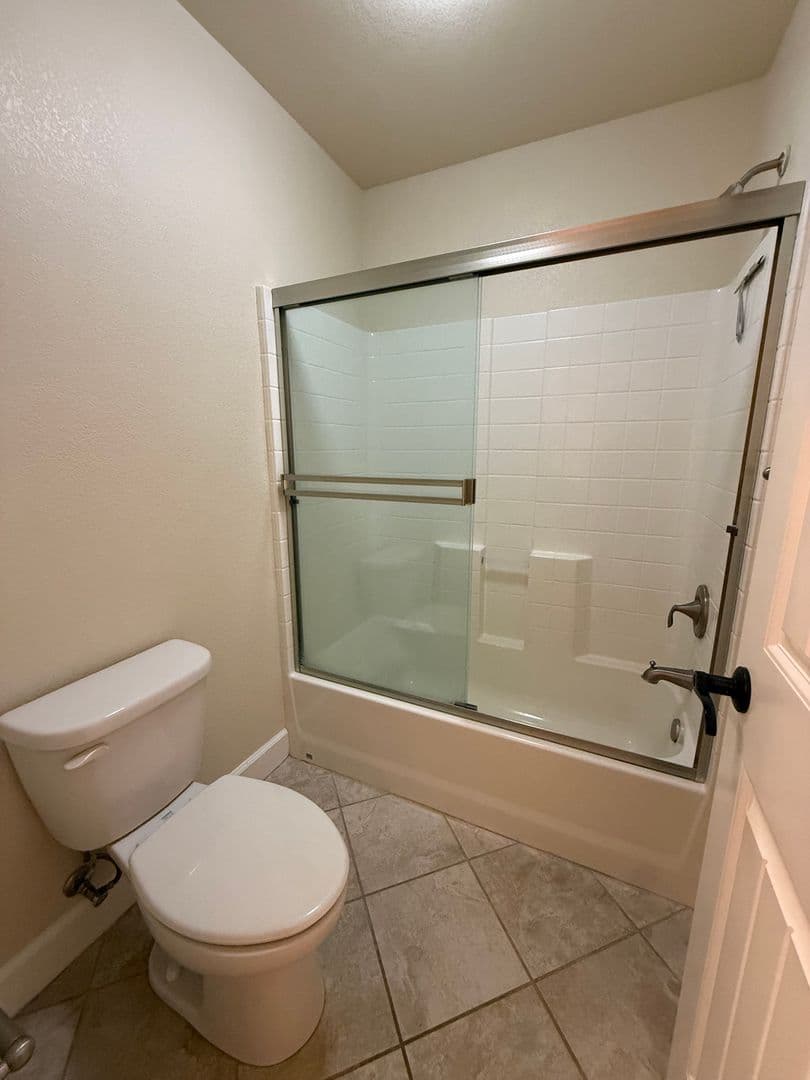 Atascadero House: 1154 Galeria Circle