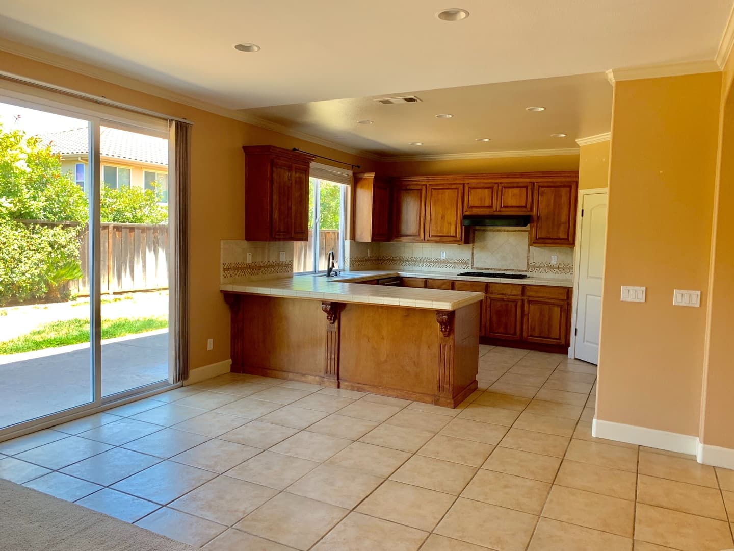 Paso Robles House: 209 Vista Del Rio