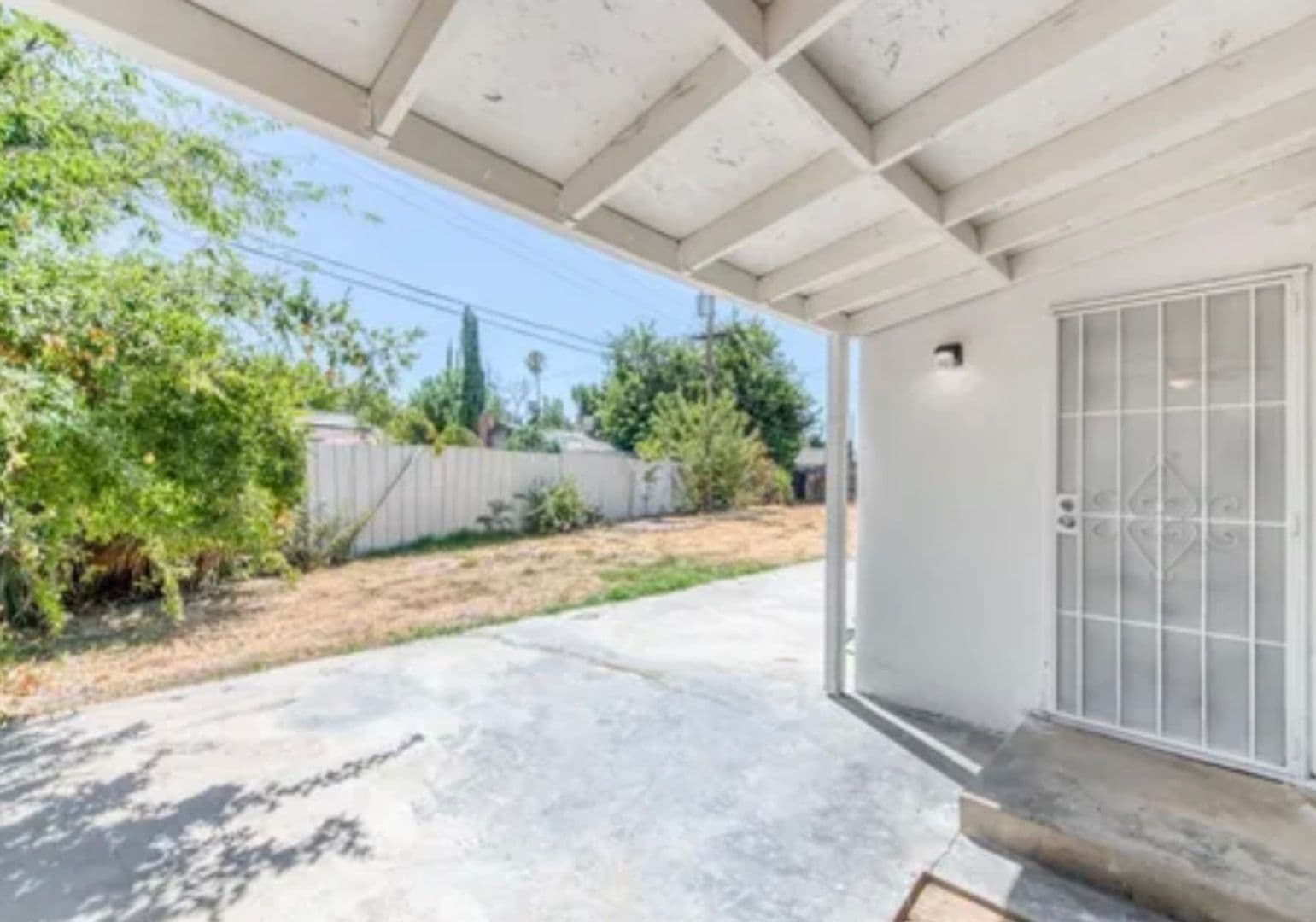 Fresno House: 1838 S. Whitney Ave