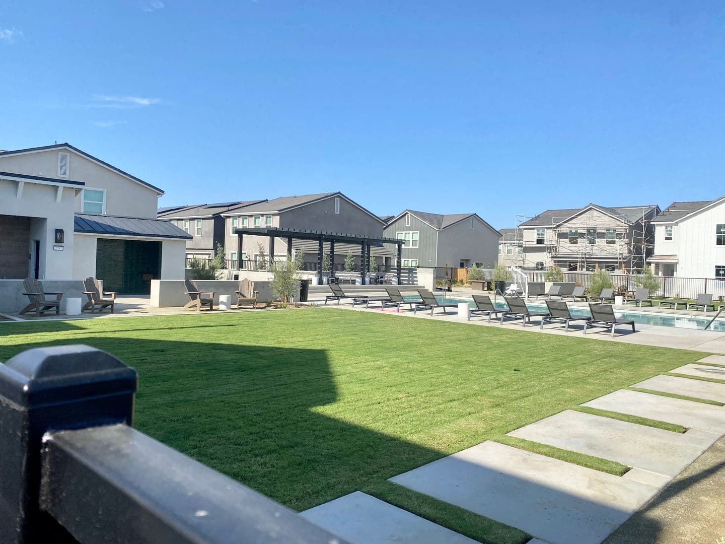 Fresno House: 2846 E Tamarind Dr