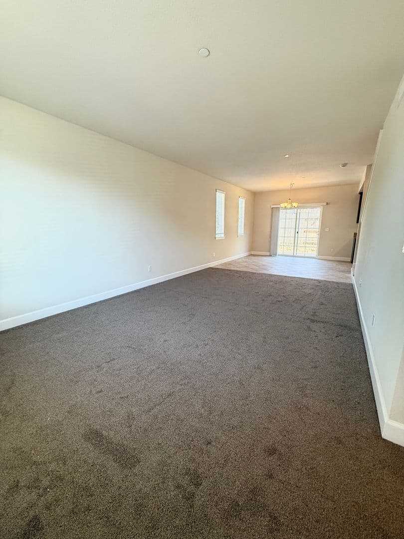 Atascadero House: 1154 Galeria Circle