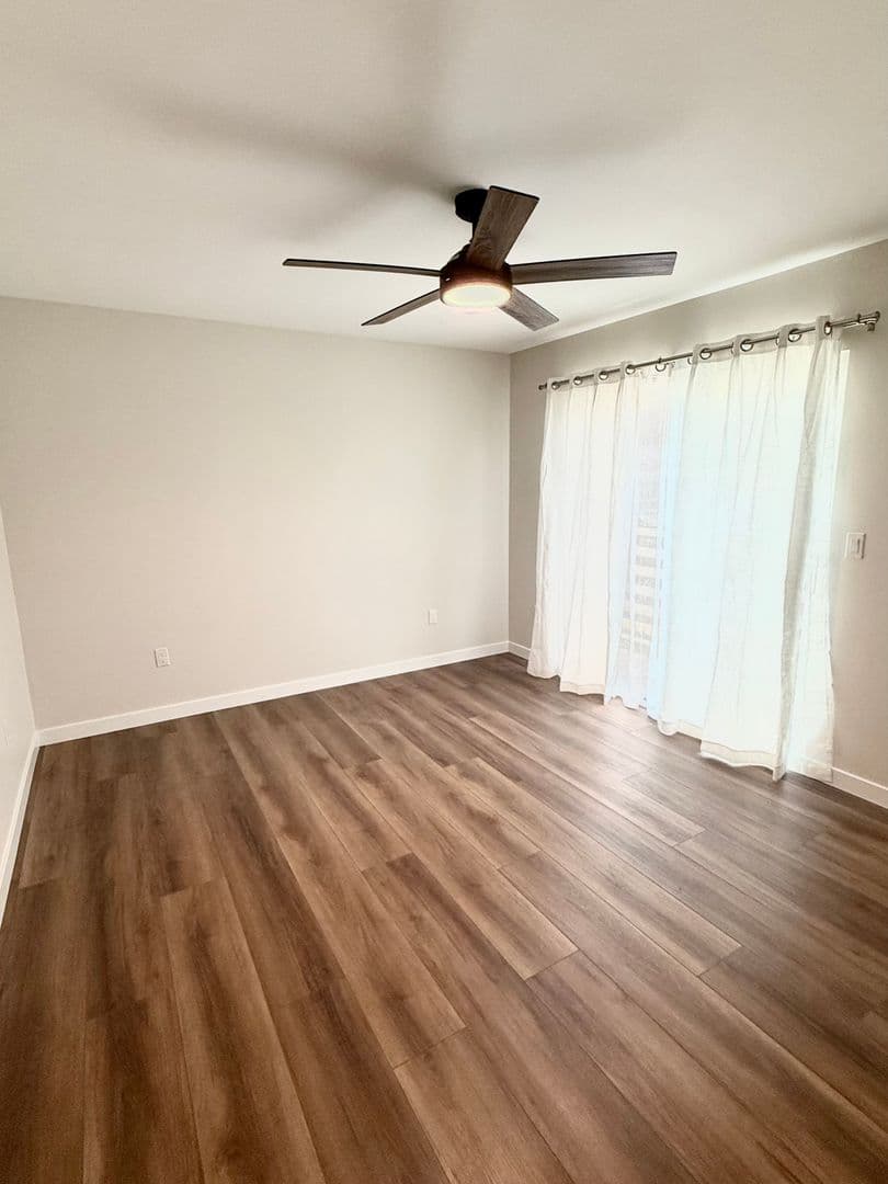 Paso Robles Condo: 129 Olive St
