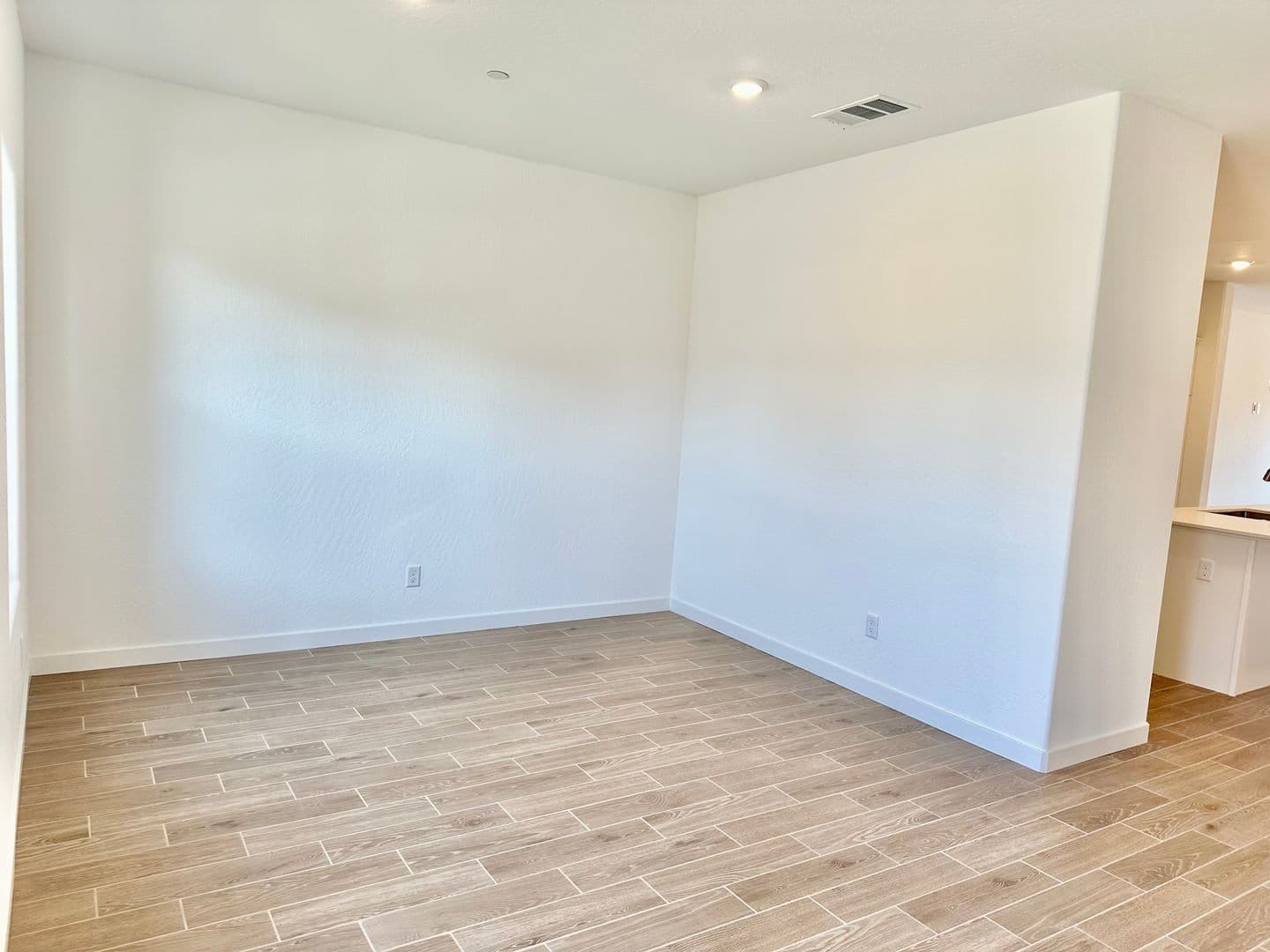 Madera House: 843 Ponderosa Way