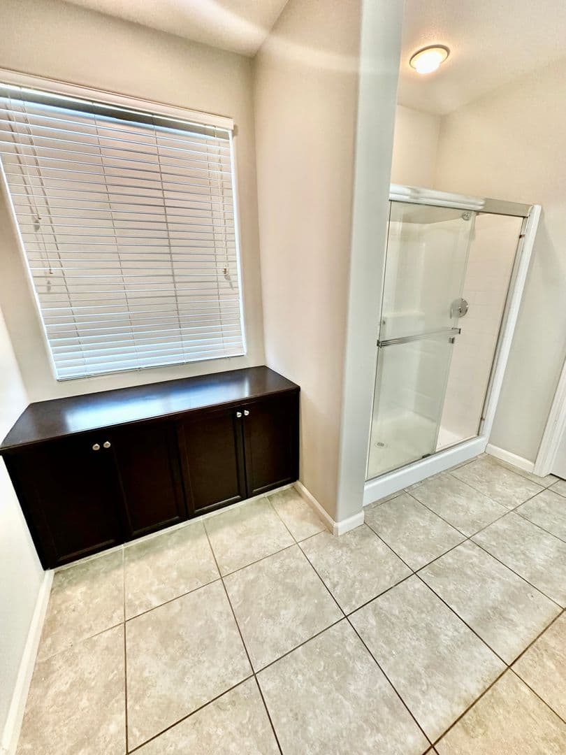 Clovis House: 3236 Monterosa Ln
