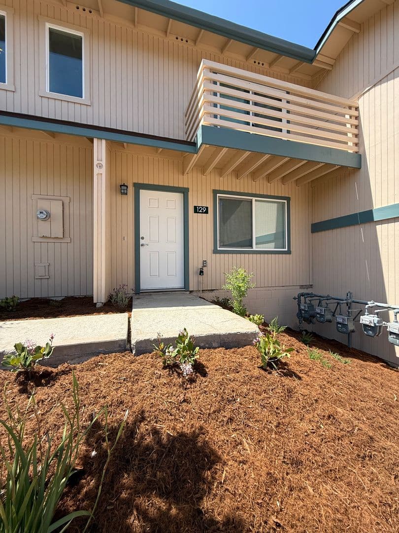 Paso Robles Condo: 129 Olive St