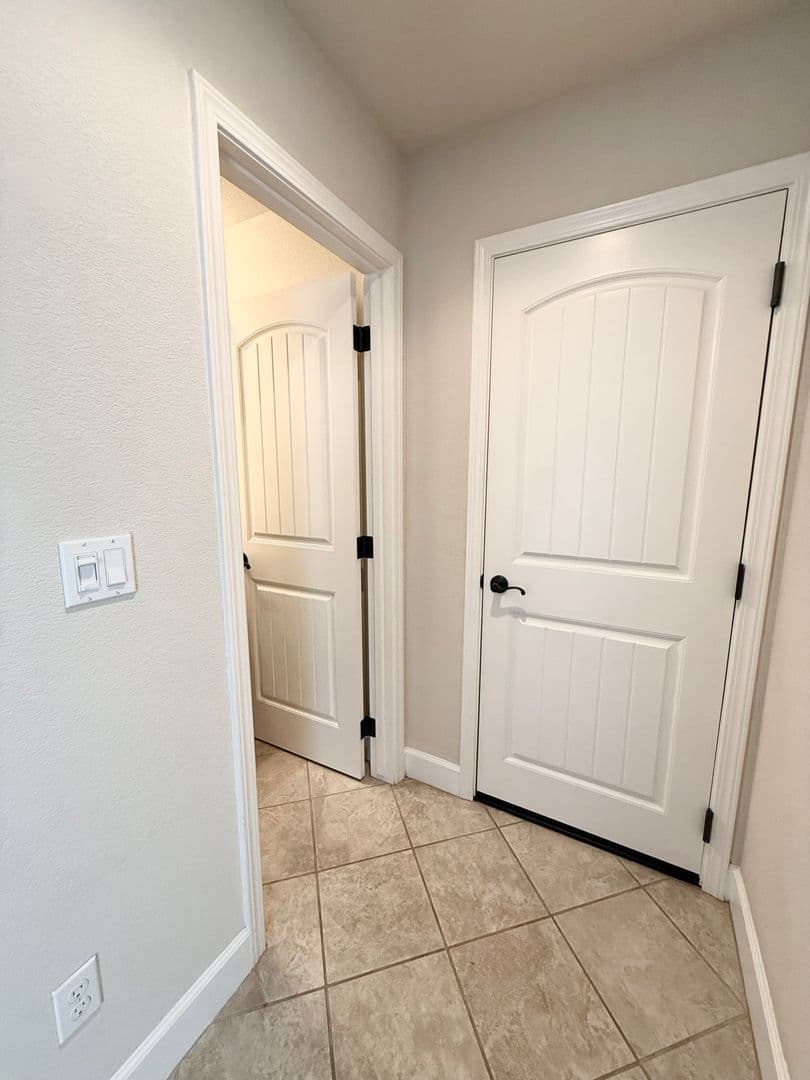 Atascadero House: 1154 Galeria Circle