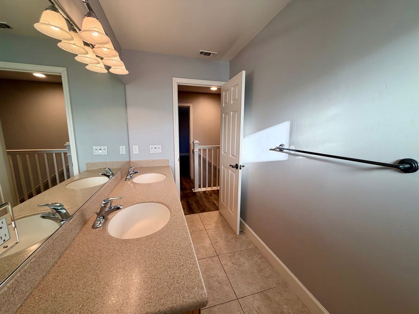 Paso Robles House: 904 Larable Ct
