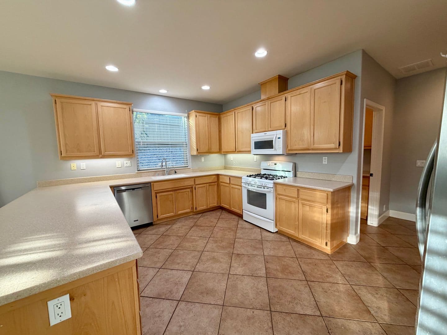 Paso Robles House: 904 Larable Ct