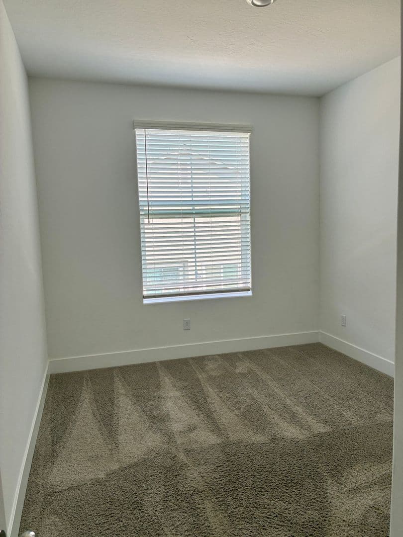 Fresno House: 2846 E Tamarind Dr