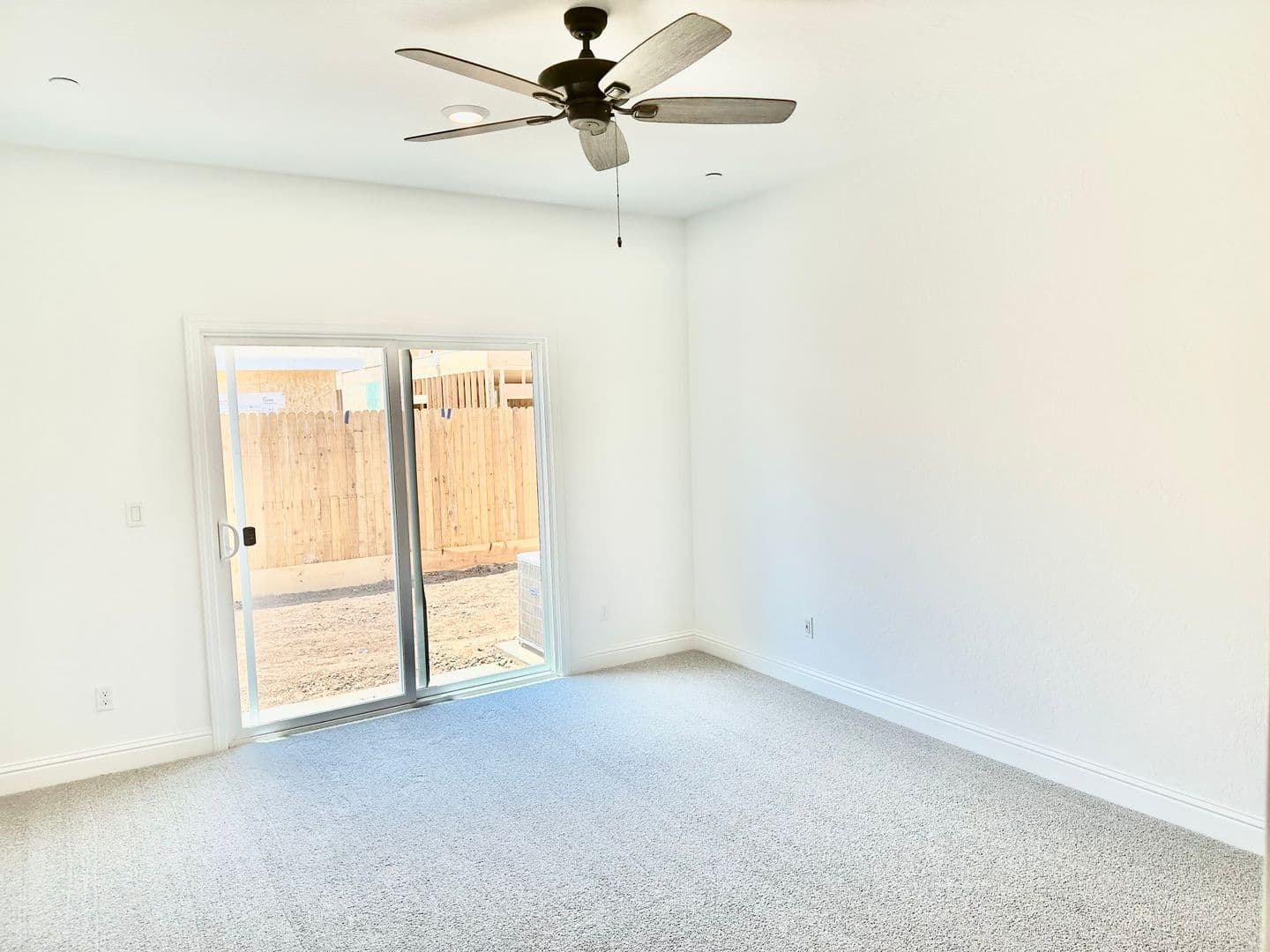 Fresno House: 7219 E Simpson Ave