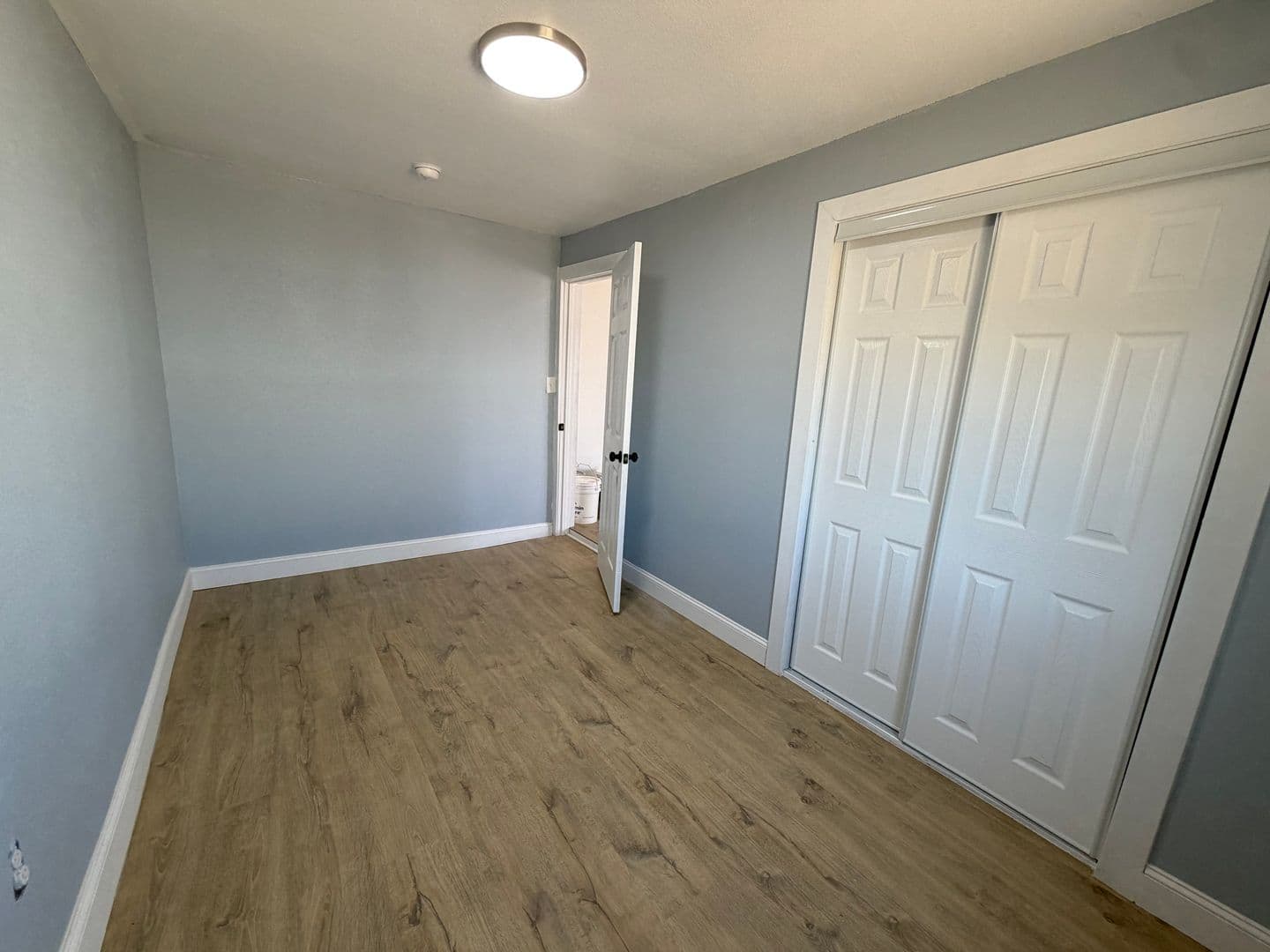 Tranquillity Apartment: 5992 Juanche Ave