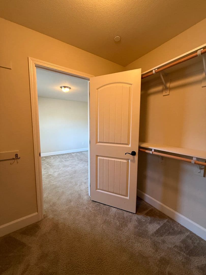 Atascadero House: 1154 Galeria Circle