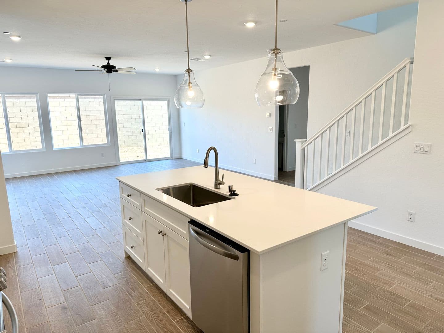 Madera House: 843 Ponderosa Way