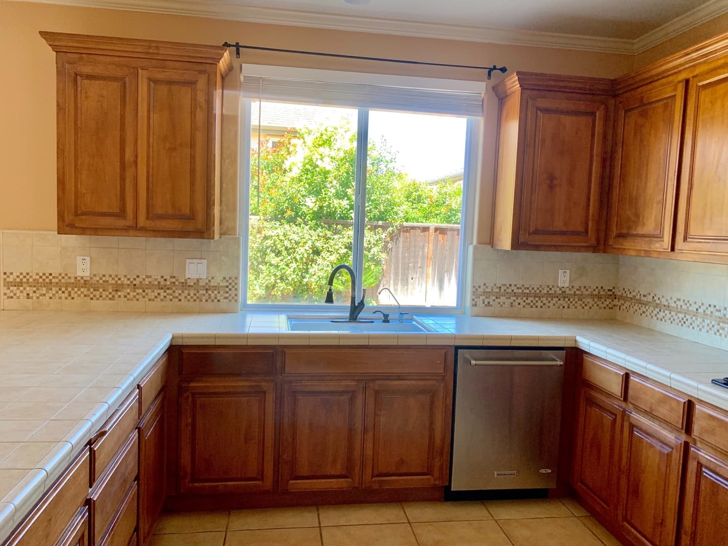 Paso Robles House: 209 Vista Del Rio